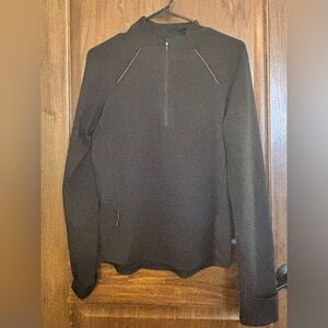 Lululemon black top women size 8